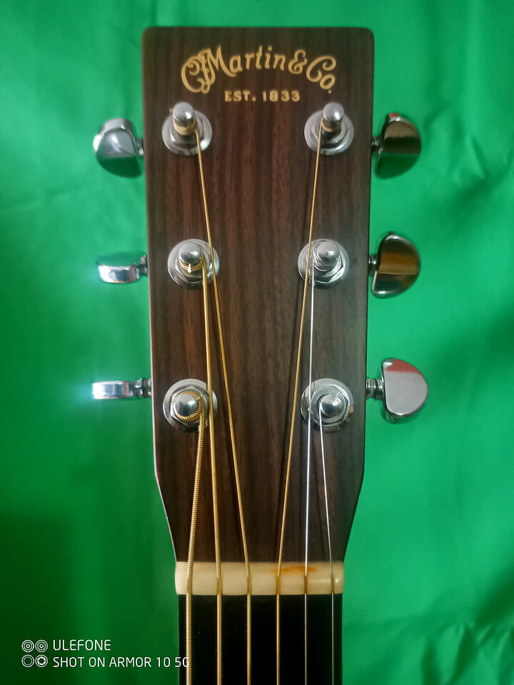 Guitarra acústica Martin D28-SB ( sunburst )