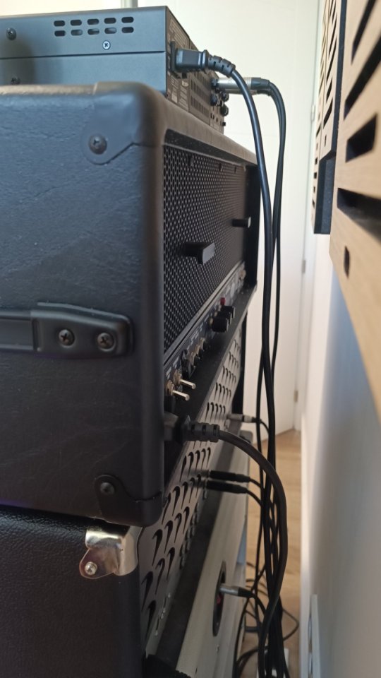 EVH Stealth 100 W 6L6 (o cambio) de segunda mano · Foto 3 de 5 · Madrid · 1325 €