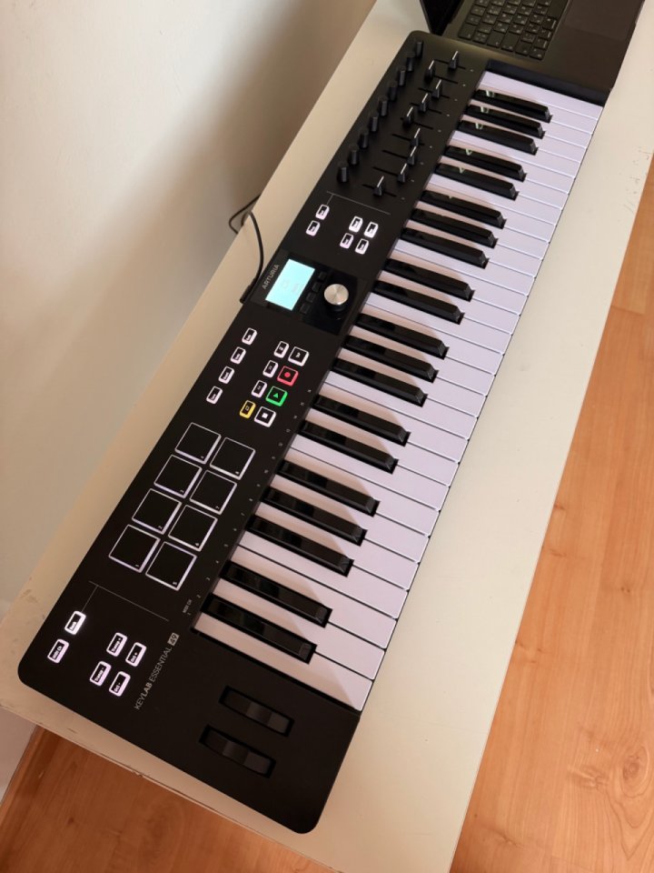 Arturia KeyLab Essential 49 MIDI Keyboard