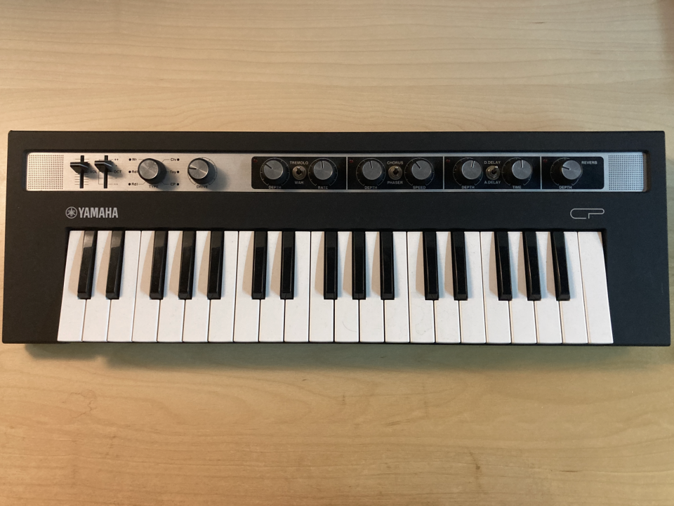 Yamaha Reface CP de segunda mano · Foto 1 de 2 · Barcelona · 250 €