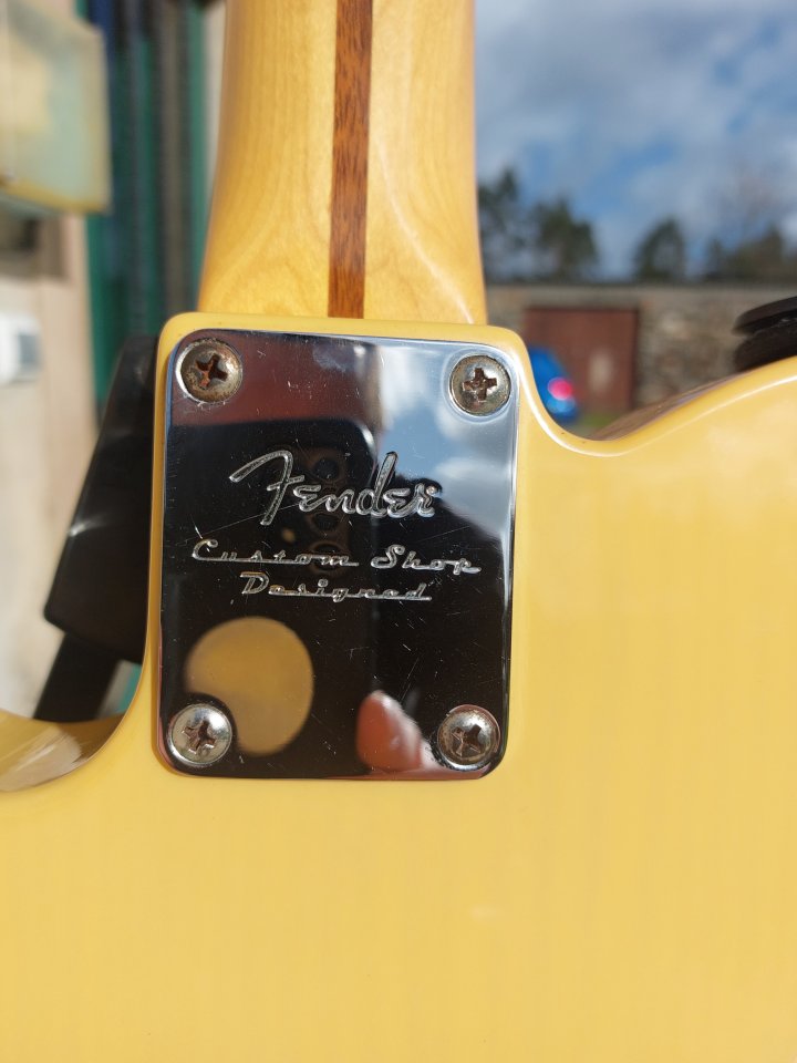 Fender Telecaster (Mejorada)