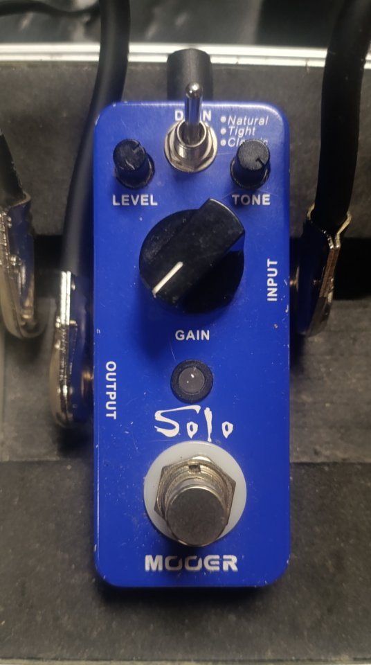 mooer Solo (distorsión) de segunda mano · Valladolid · 30 €
