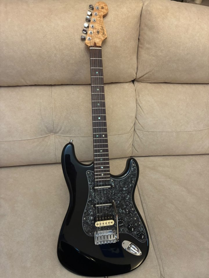 Fender Stratocaster Custom Shop de segunda mano · Foto 2 de 10 · Madrid · 2850 €