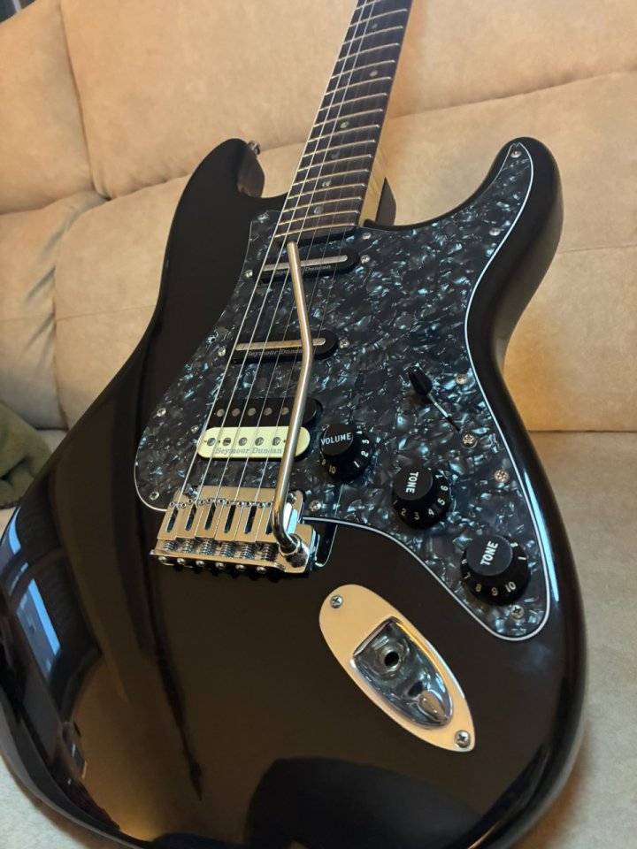 Fender Stratocaster Custom Shop de segunda mano · Foto 1 de 10 · Madrid · 2850 €