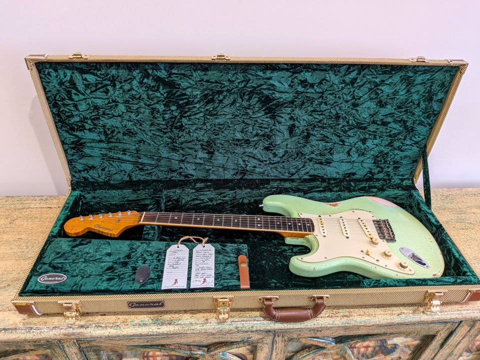 Guitarra Stratocaster General Vintage Zurdo de segunda mano · Foto 3 de 10 · Madrid · 1800 €