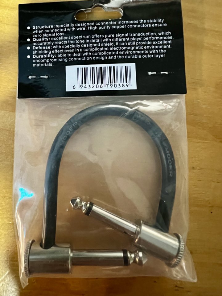 Cables para pedales de guitarra MOOER PC-6 a estrenar de segunda mano · Foto 3 de 3 · Albacete · 20 €