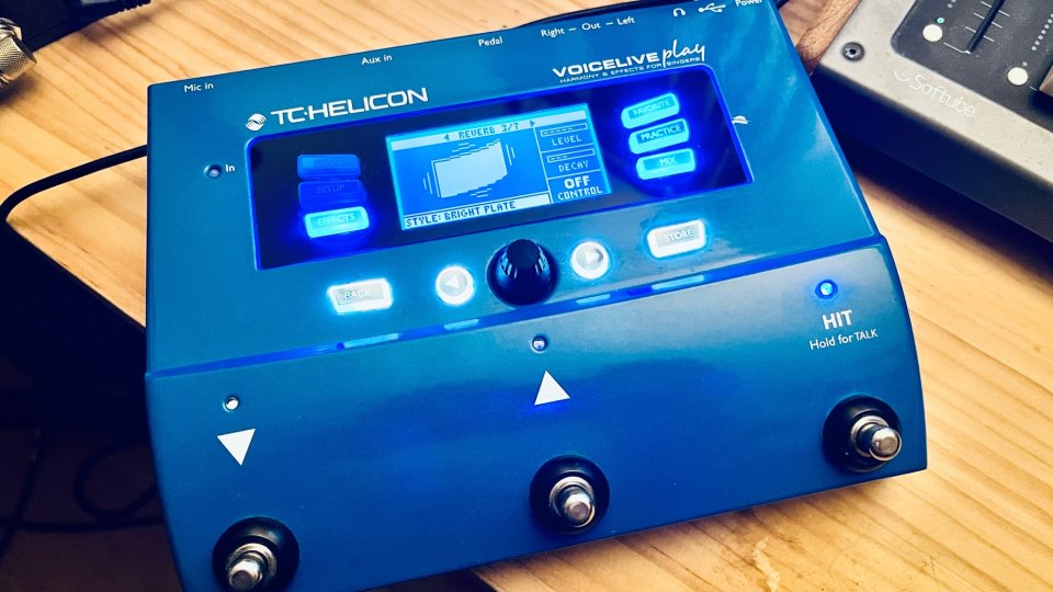 TC-Helicon VoiceLive Play