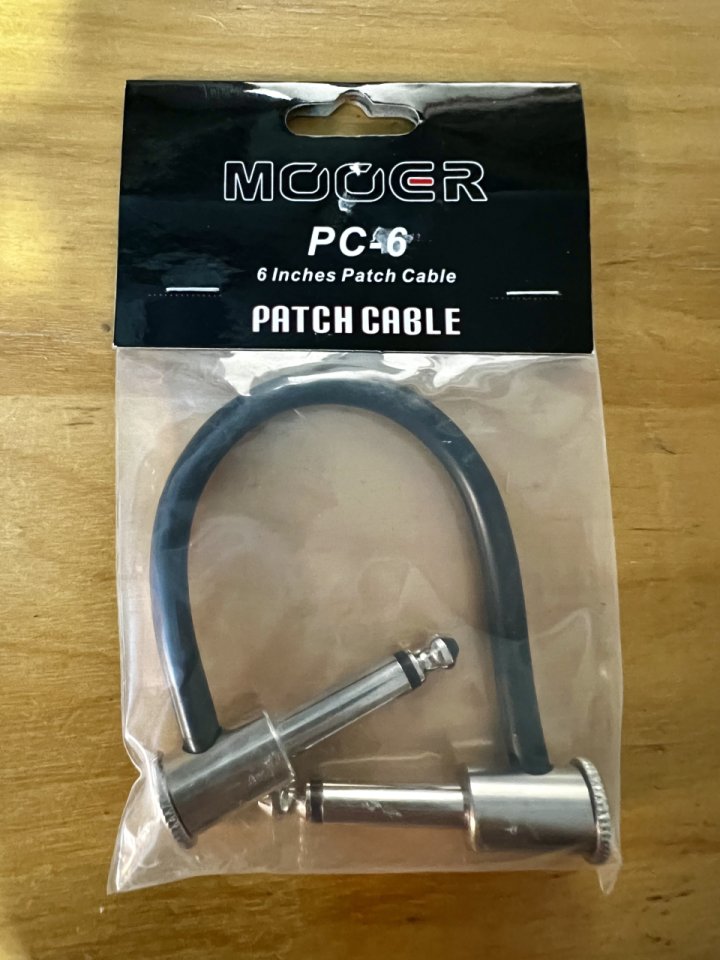 Cables para pedales de guitarra MOOER PC-6 a estrenar de segunda mano · Foto 2 de 3 · Albacete · 20 €