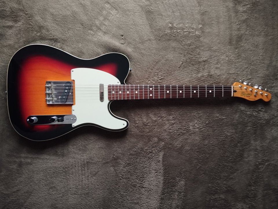 Squier Classic Vibe telecaster Custom 60 de segunda mano · Foto 2 de 9 · Barcelona · 400 €