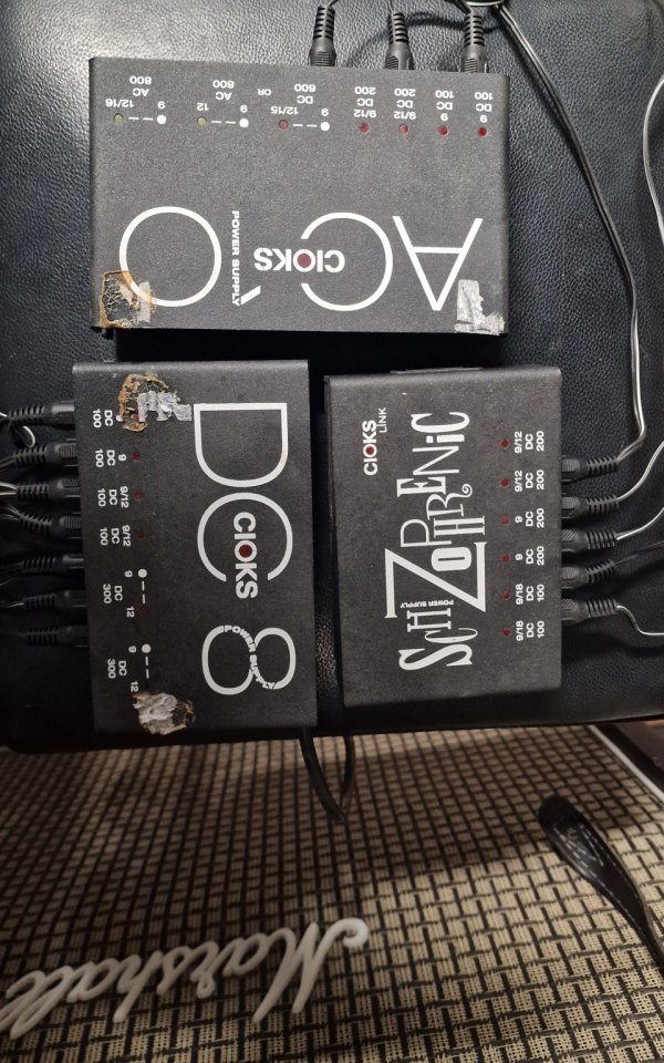 CIOKS - AC10 - DC8 - Schizophrenic