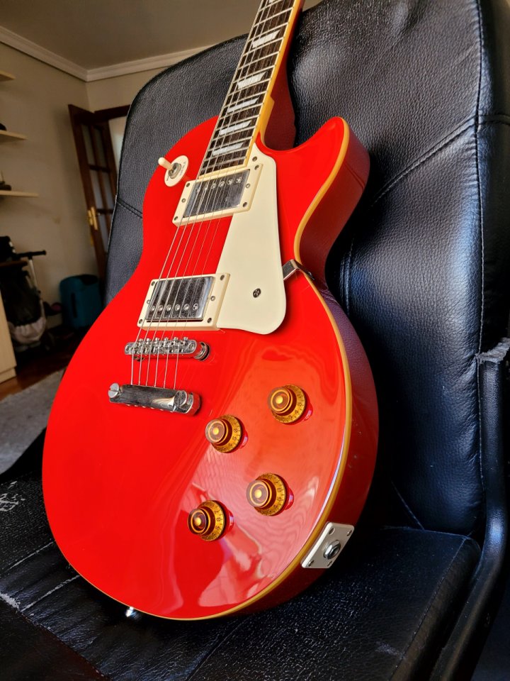 Epiphone Les Paul Standard con estuche duro