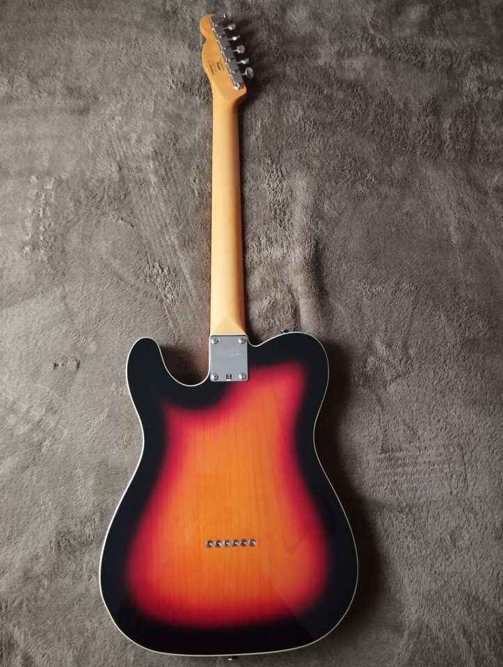 Squier Classic Vibe telecaster Custom 60 de segunda mano · Foto 3 de 9 · Barcelona · 400 €