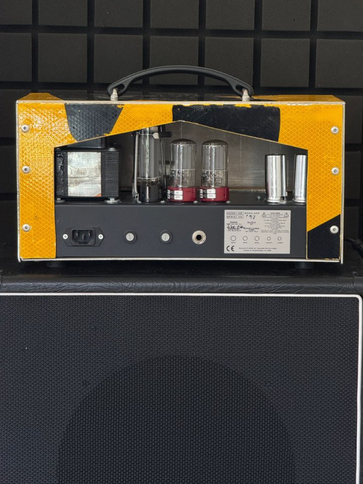 Analog Outfitters "Road Amp" 20w de segunda mano · Foto 2 de 6 · Tarragona · 950 €