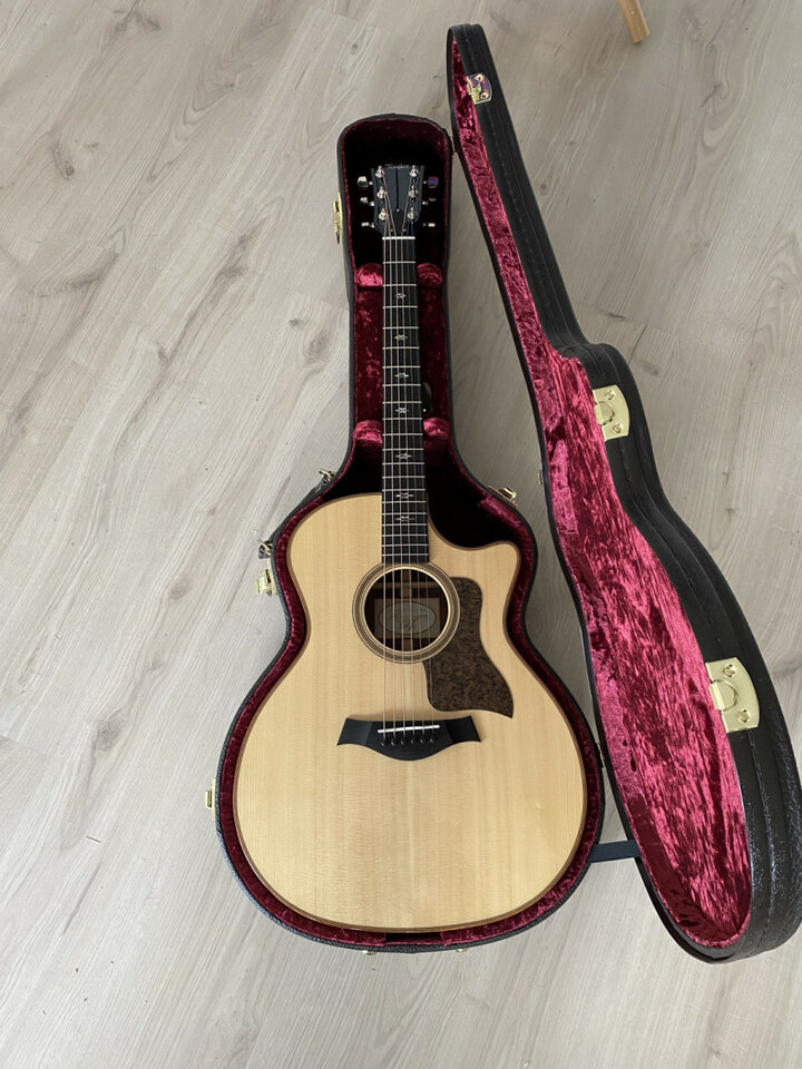 Taylor 714ce