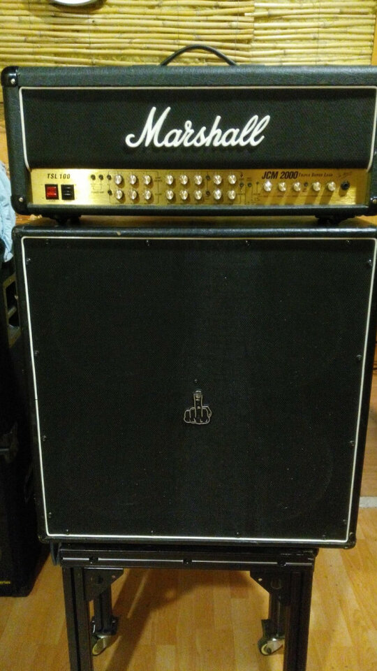 Harley Benton G412S Vintage Mueble mejorado (vacio)