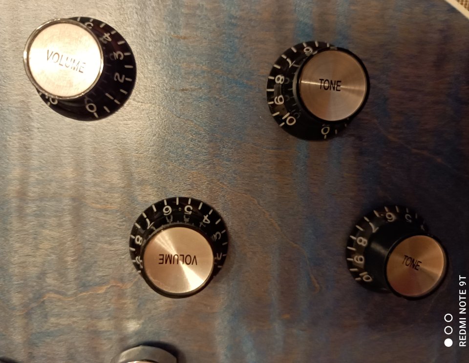 Gibson Les Paul Deluxe Player Plus 2018 Satin Ocean Blue