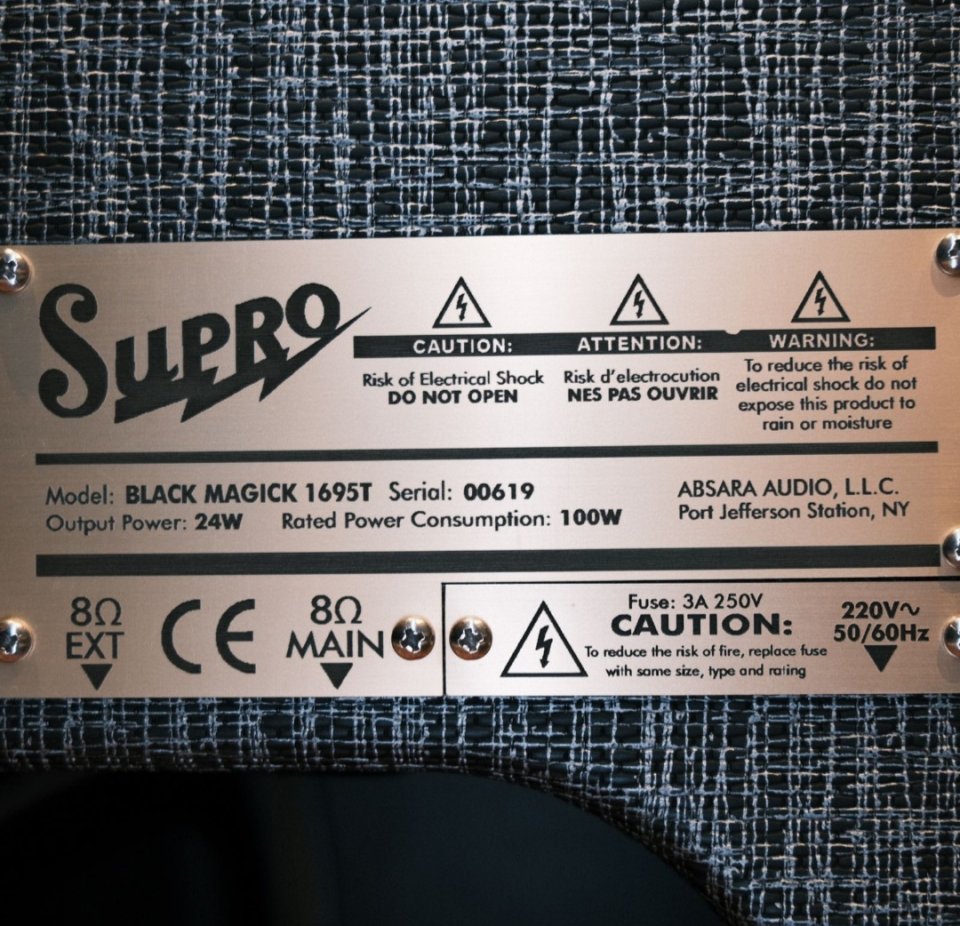 Supro 1695T Black Magic Combo + Flightcase Thon [ENVIO NACEX INCLUIDO]