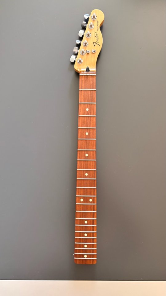 Mástil Fender Telecaster de segunda mano · Foto 1 de 10 · Granada · 285 €