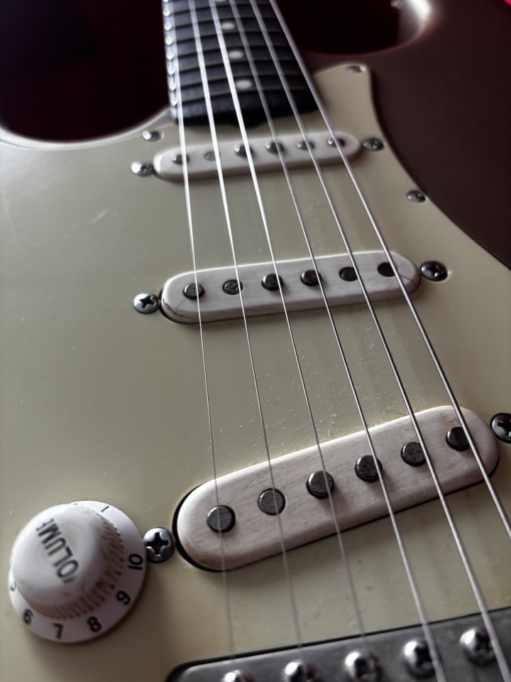 Réplica Stratocaster pre-CBS 1964 Shoreline Gold a piezas Fender ZURDO