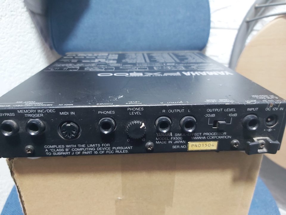 Procesador multiefectos Yamaha FX500