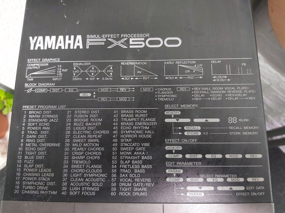 Procesador multiefectos Yamaha FX500