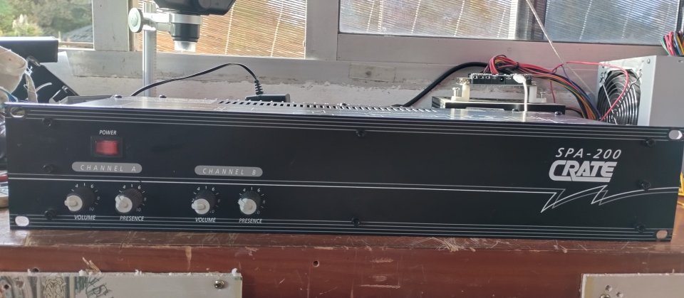 Etapa de potencia crate spa200