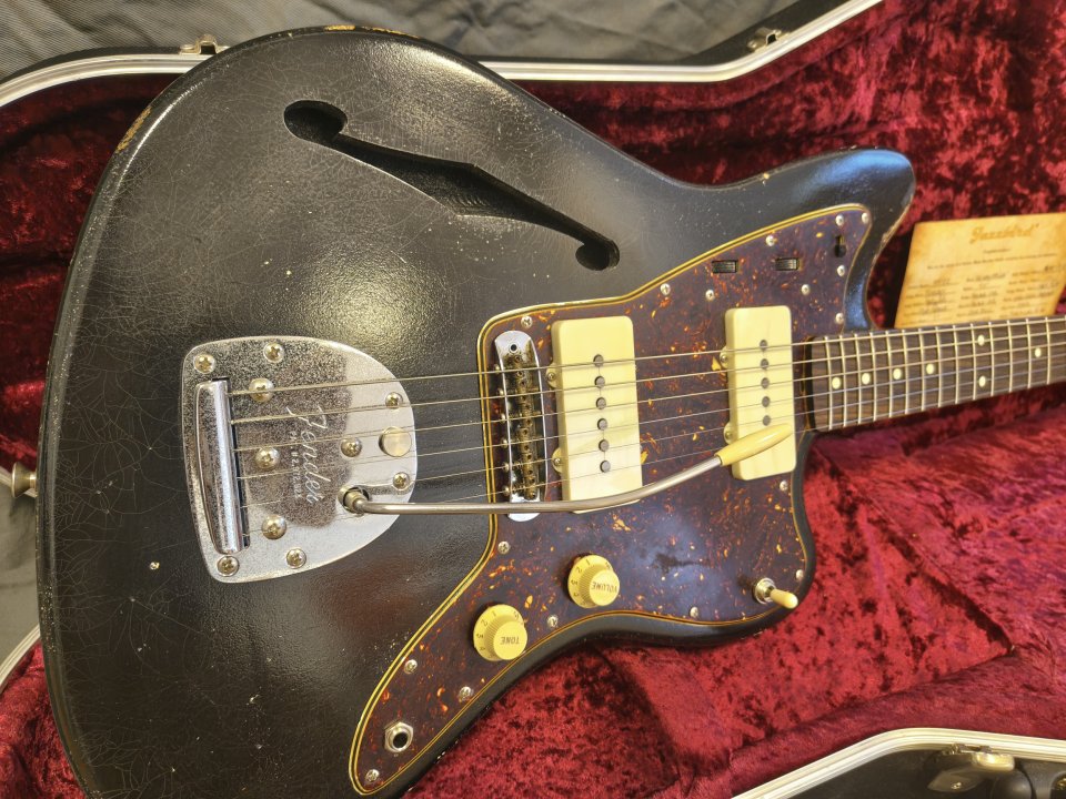 Jazzbird® Master Series Black Medium Relic by Tetsuo!. de segunda mano · Foto 2 de 6 · Gipuzkoa · 1690 €