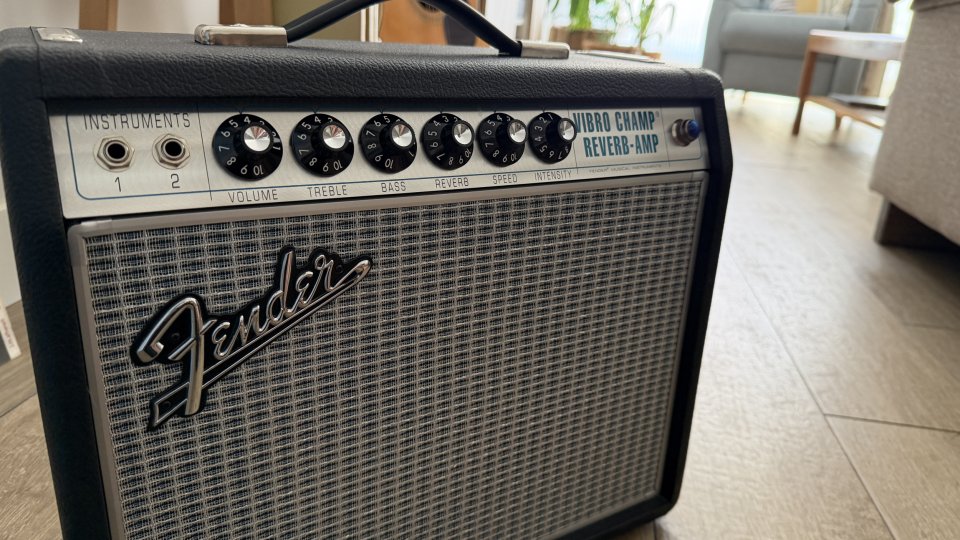 Fender 68 Custom Vibro Champ Reverb de segunda mano · Foto 3 de 9 · Madrid · 800 €