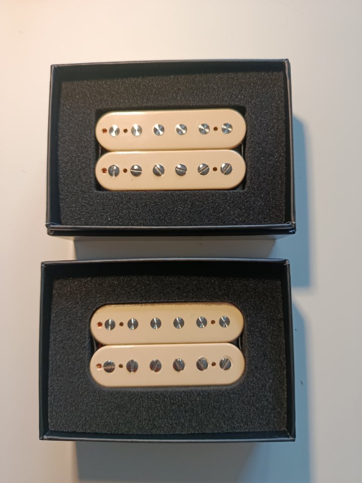 Tonerider Ac2 Set Crema de segunda mano · Foto 1 de 3 · Cantabria · 80 €