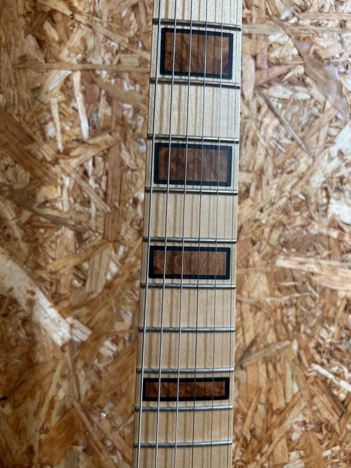 Guitarra eléctrica tipo Telecaster de segunda mano · Foto 4 de 5 · Illes Balears · 600 €