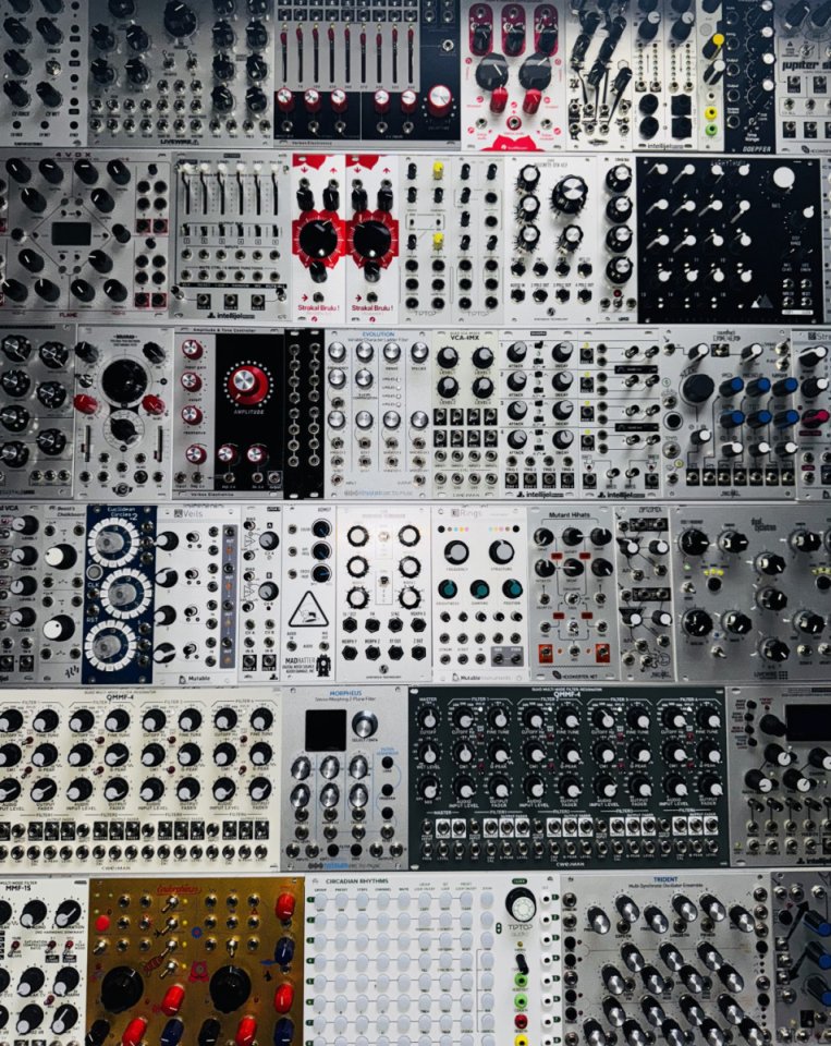 Vendo Sistema Eurorack (actualizado)