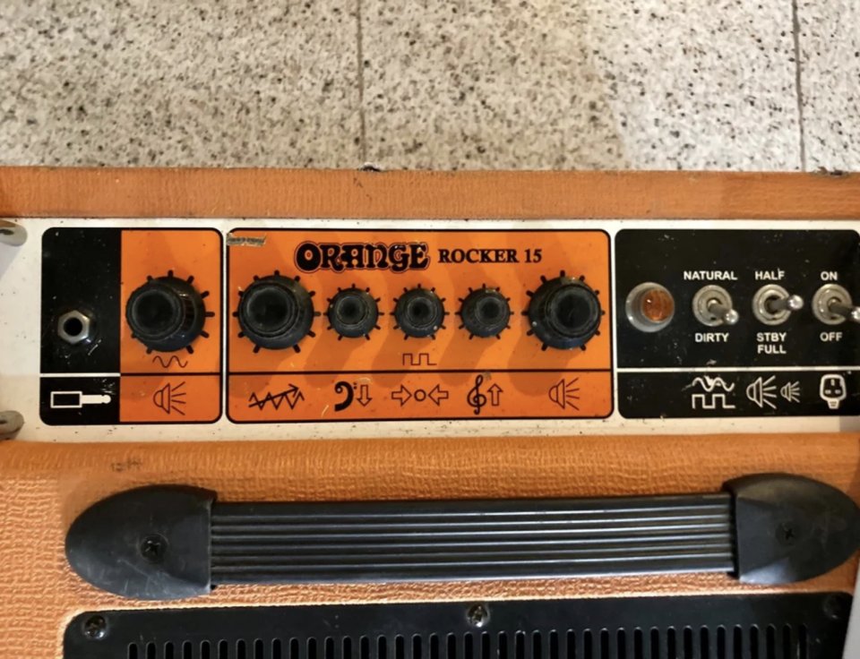 Combo Orange Rocker 15 válvulas de segunda mano · Foto 3 de 3 · Zaragoza · 395 €