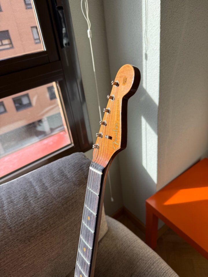 Fender 60 Strat Roasted Super Heavy Relic Black over 2T Sunburst LIM ED