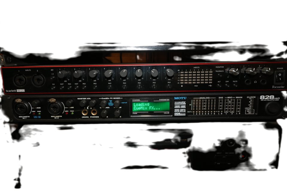 MOTU 828 mk3 Hybrid de segunda mano · Foto 1 de 2 · Madrid · 350 €