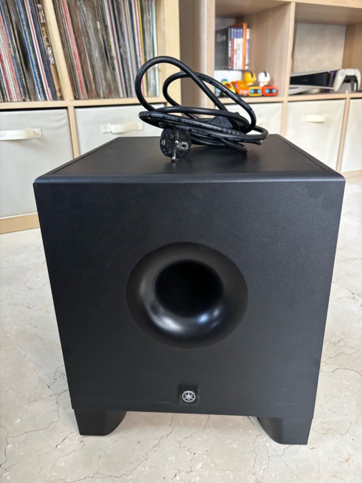 Yamaha HS8S Subwoofer Activo de estudio