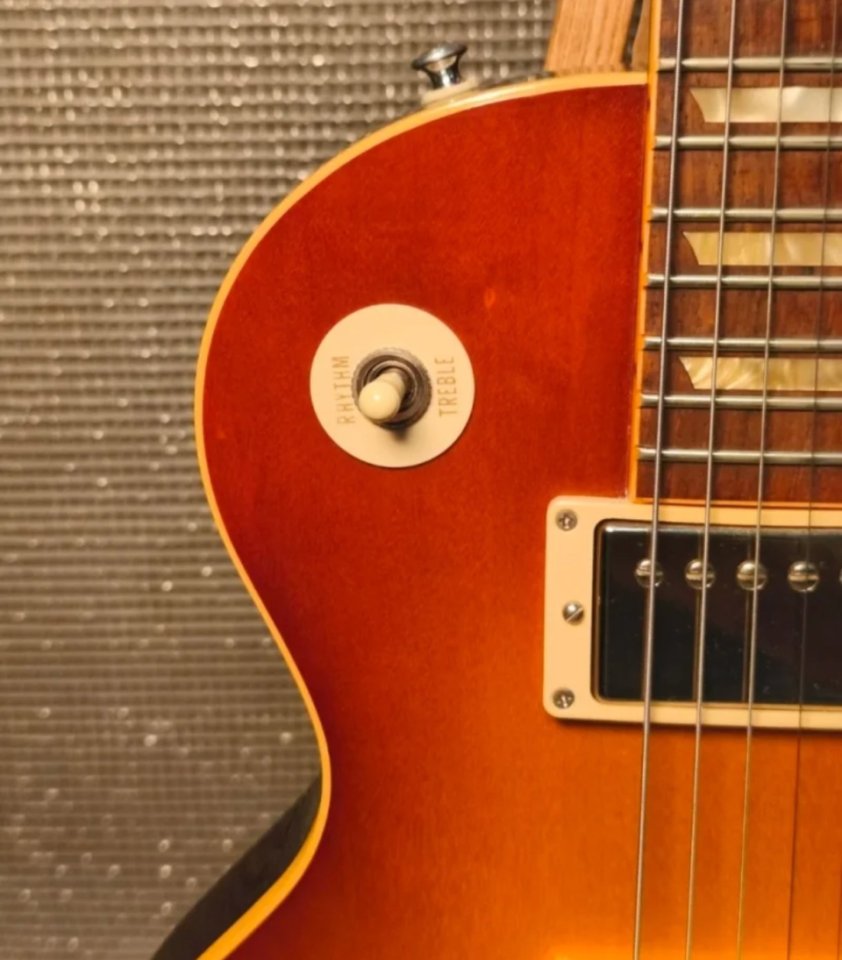 Gibson Les Paul Stabdard Historic R0 Tea Burst 4,1 kg de segunda mano · Foto 2 de 9 · Barcelona · 4750 €