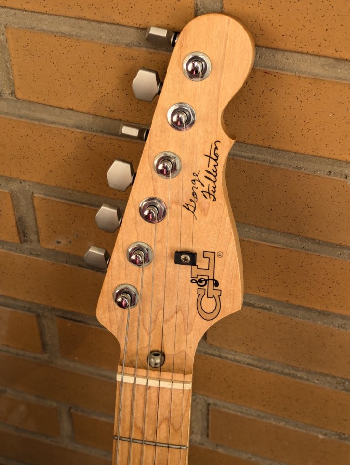 G&L George Fullerton Signature Stratocaster de segunda mano · Foto 6 de 10 · Zaragoza · 1950 €