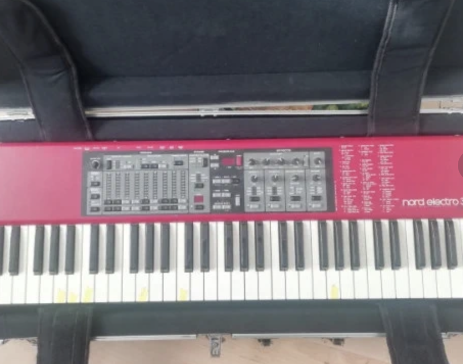 Clavia Nord Electro 3/61