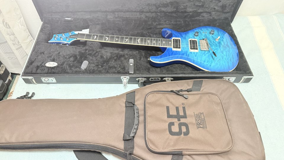 PRS SE Custom 24-08 Quilt – Lake Blue de segunda mano · Foto 9 de 9 · Sevilla · 800 €