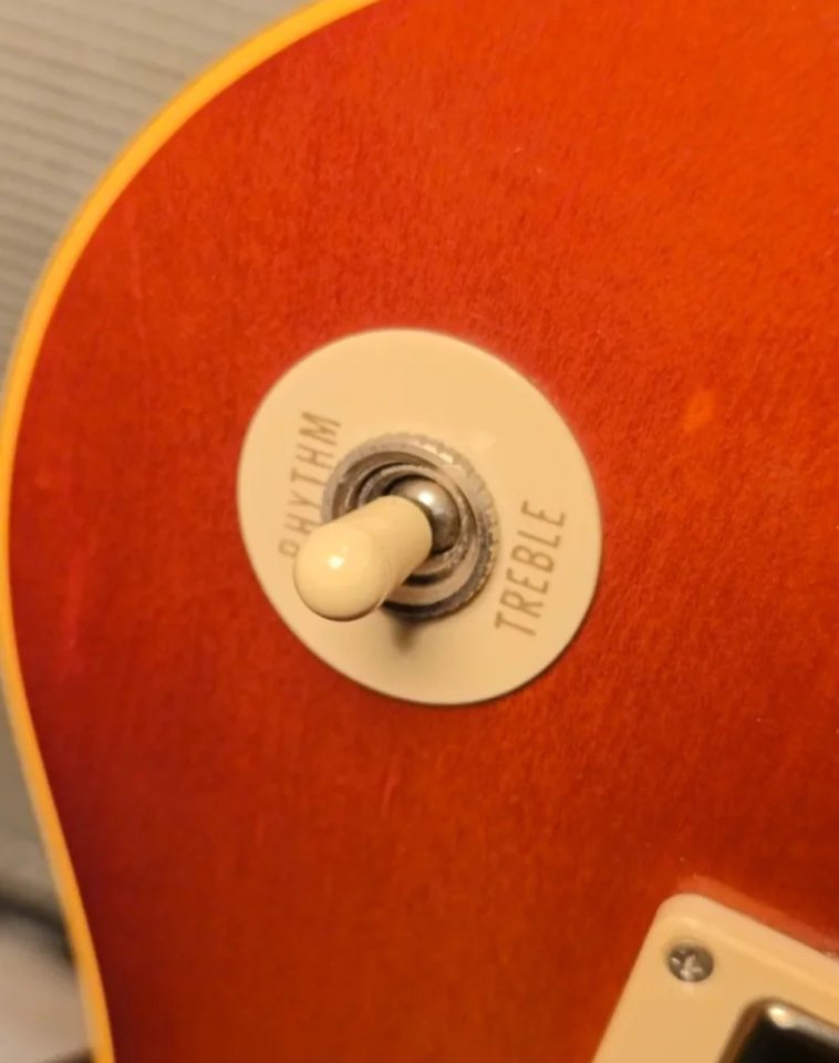 Gibson Les Paul Stabdard Historic R0 Tea Burst 4,1 kg de segunda mano · Foto 4 de 9 · Barcelona · 4750 €