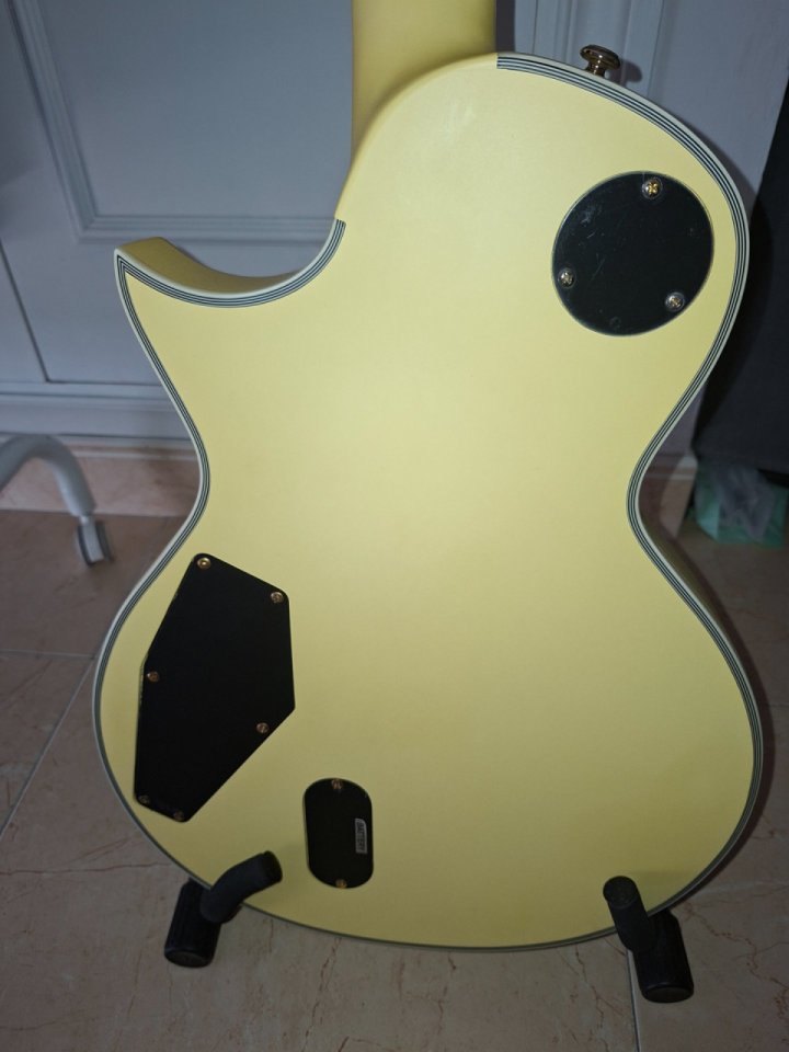 ESP LTD EC-1000T Deluxe (Vintage White) de segunda mano · Foto 4 de 5 · Cádiz · 900 €