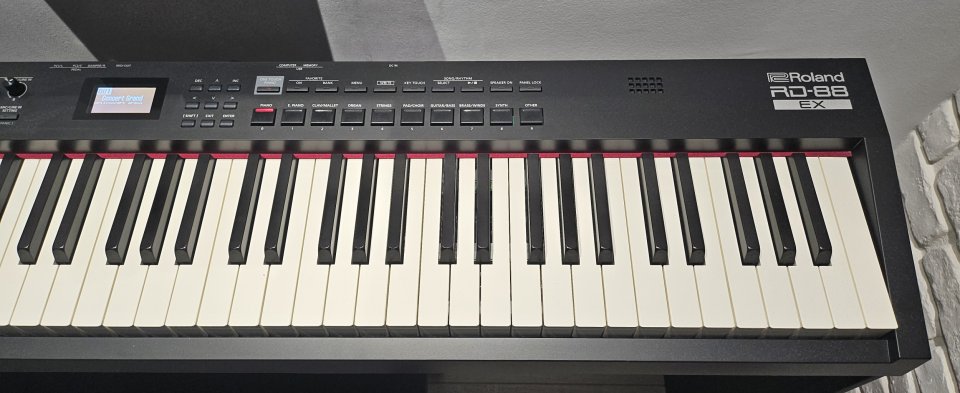 Roland RD88-EX como nuevo, 3 meses de segunda mano · Foto 4 de 8 · La Rioja · 800 €
