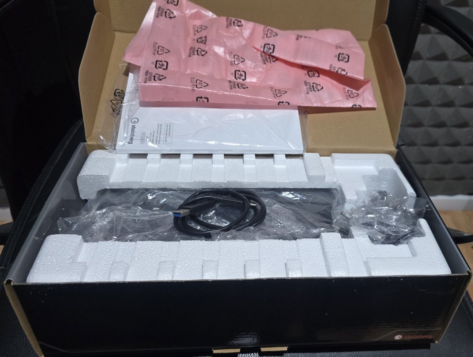 Tarjeta de Audio Steinberg UR44C de segunda mano · Foto 4 de 5 · Valencia · 120 €