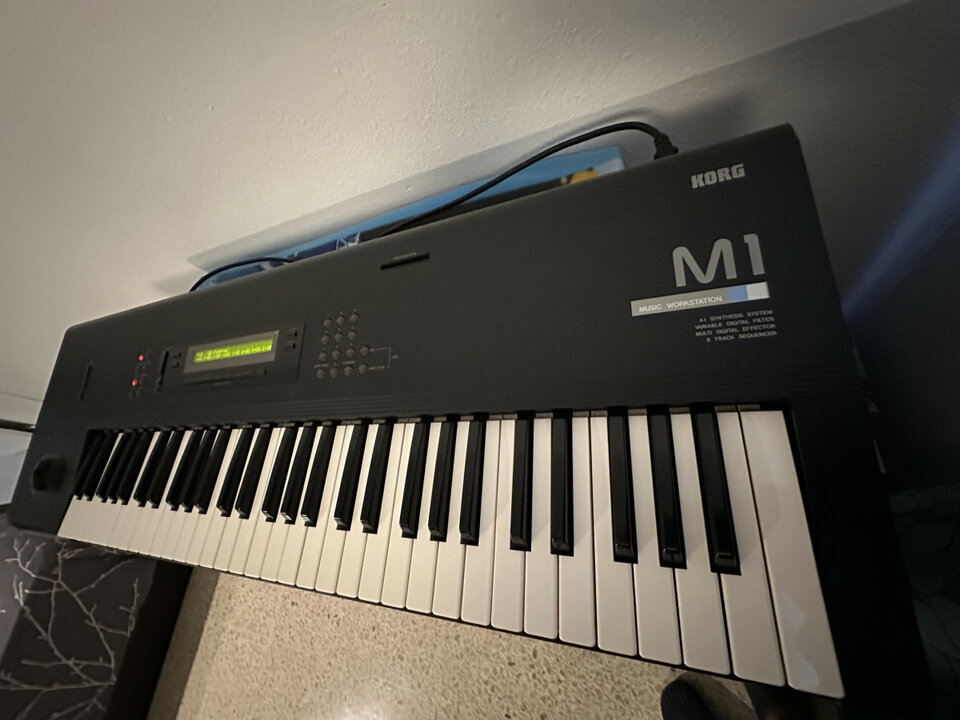 Korg M1 Mitico sinte Vintage