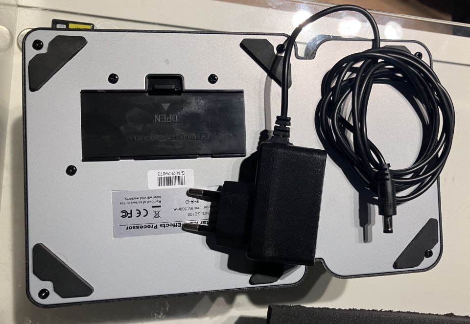 Mooer Ge 100 multiefectos