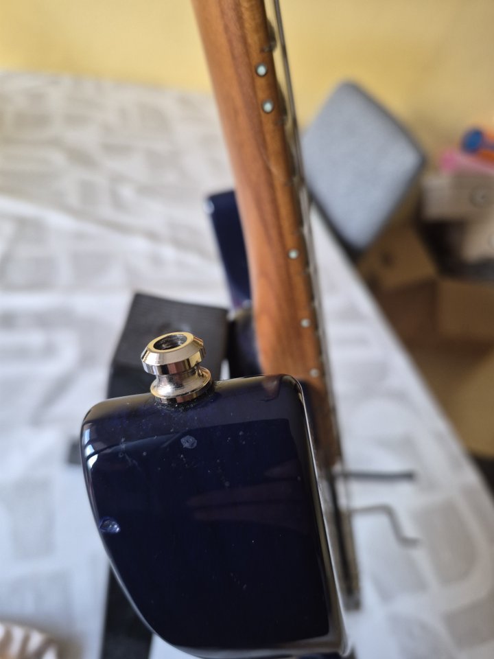 Charvel Pro Mod DK 24 de segunda mano · Foto 3 de 5 · Barcelona · 700 €