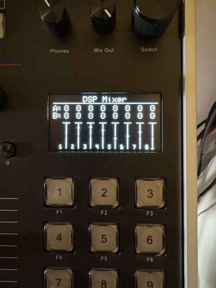 Isla S2400 Caja De Ritmo Con DSP Card