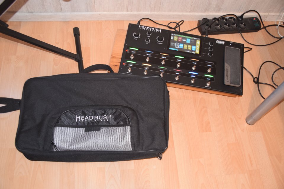 Headrush Pedalboard + Funda