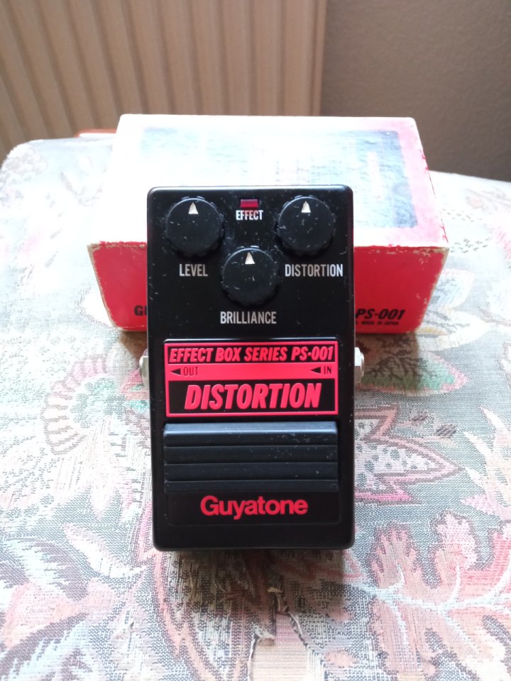 Cambio GUYATONE DISTORSION VINTAGE por ELECTRO HARMONIX MICROPOG de segunda mano · Foto 1 de 5 · Madrid