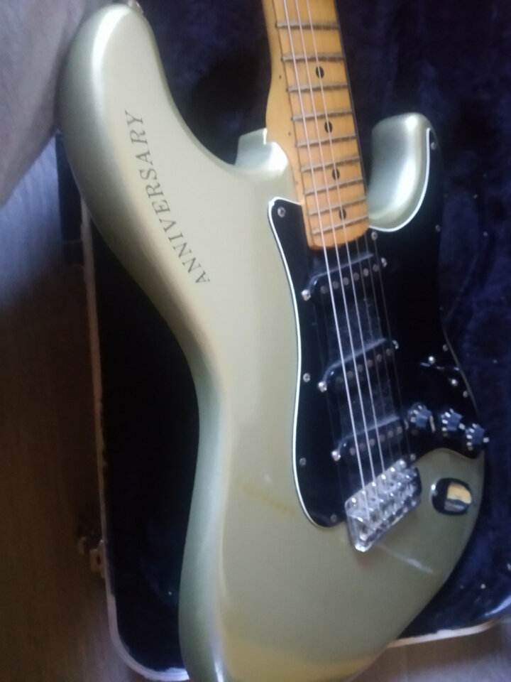 Fender stratocaster 25 aniversario de 1979